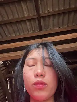 EmLy02 online show from 14, 4, 2026