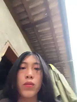 EmLy02 online show from 11, 3, 2026