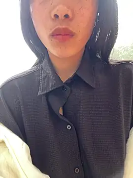 EmLy02 online show from 5, 2, 2026