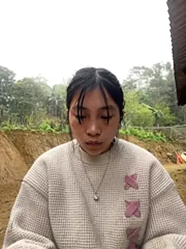 EmLy02 online show from 4, 3, 2026