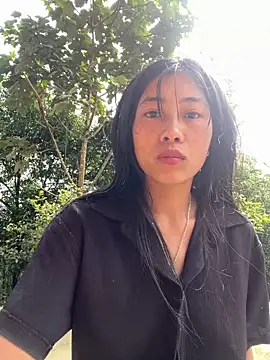 EmLy02 online show from 21, 2, 2026