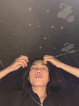 EmLy02 online show from 24, 4, 2026