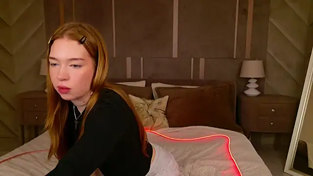 Gwen Greens online show from 1, 10, 2025