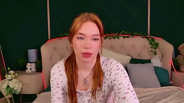 Gwen Greens online show from 26, 9, 2025