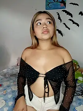 Emily  Hott online show from 26, 10, 2025