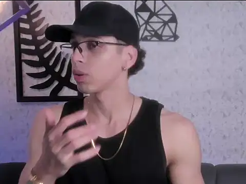 Snapshot of nicolai_drake chatting on 10, 9, 2025 nicolai drake online show from 10, 9, 2025