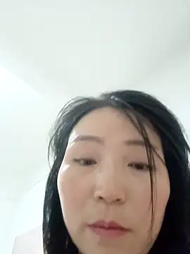 lingling5200 online show from 13, 10, 2025