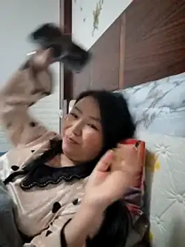 lingling5200 online show from 9, 3, 2026