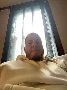 Snapshot of kev0n2389 chatting on 20, 9, 2025 kev0n2389 online show from 20, 9, 2025
