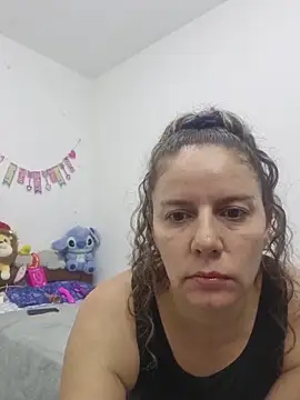 Nina vallon online show from 4, 4, 2026