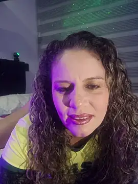Snapshot of Nina_vallon chatting on 11, 7, 2026 Nina vallon online show from 11, 7, 2026