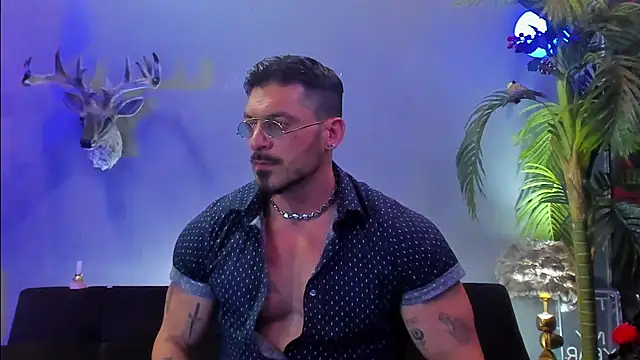 Snapshot of dennis_cox1 chatting on 9, 5, 2026 dennis cox1 online show from 9, 5, 2026