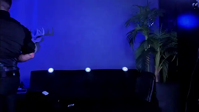 dennis cox1 online show from 8, 3, 2026