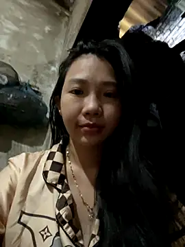 Miumieu online show from 2, 10, 2025