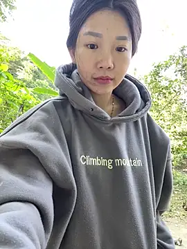 Miumieu online show from 29, 11, 2025