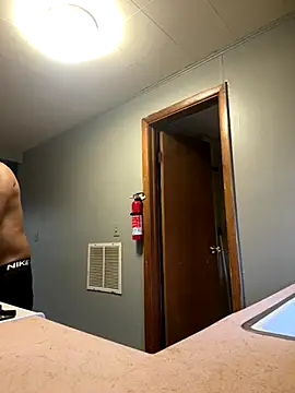 Kingstrokezxx online show from 13, 11, 2025