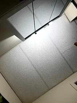 Kingstrokezxx online show from 2, 12, 2025