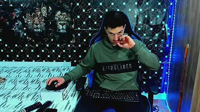 javiersexymann online show from 5, 6, 2026