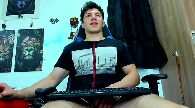 javiersexymann online show from 28, 2, 2025
