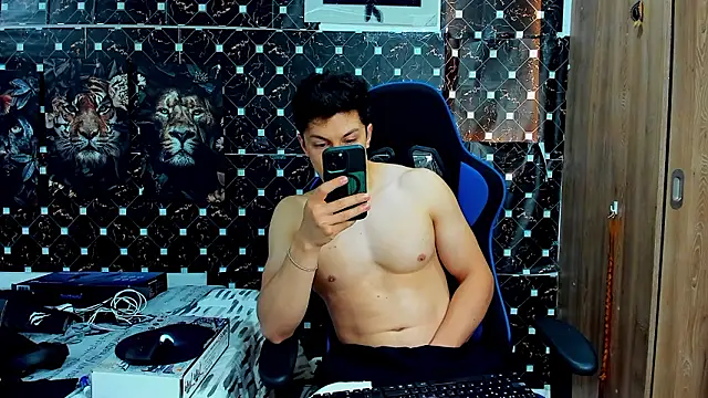 javiersexymann online show from 13, 3, 2026