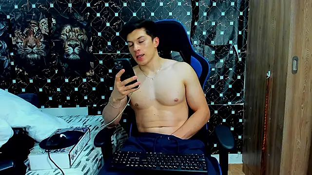 javiersexymann online show from 20, 3, 2026