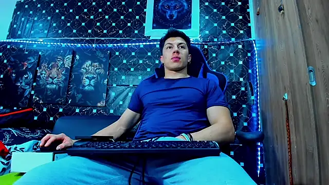 javiersexymann online show from 8, 10, 2025