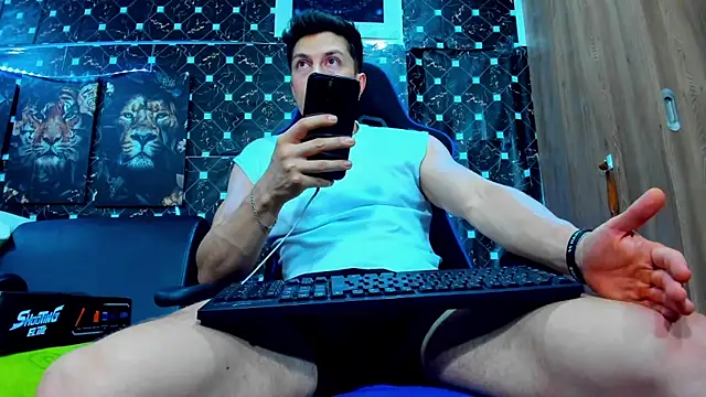 javiersexymann online show from 9, 9, 2025