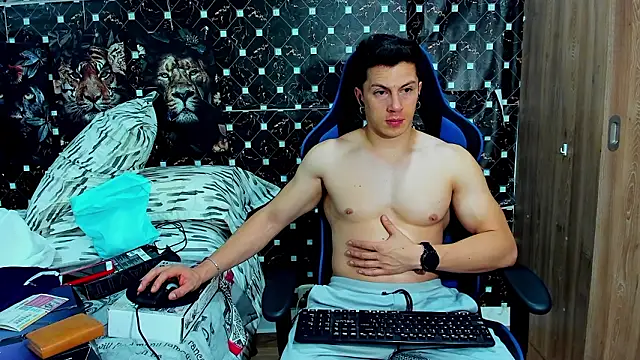 javiersexymann online show from 23, 2, 2026