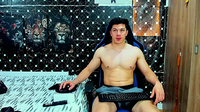 javiersexymann online show from 18, 5, 2026