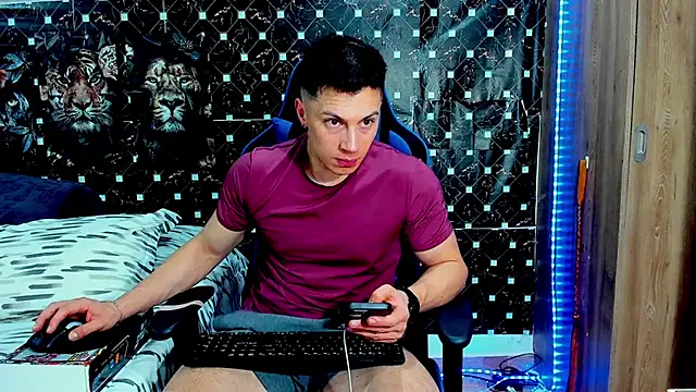 Snapshot of javiersexymann chatting on 14, 7, 2026 javiersexymann online show from 14, 7, 2026