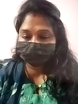 Snapshot of chaitara-reddy chatting on 19, 9, 2025 chaitara-reddy online show from 19, 9, 2025