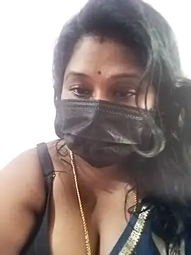 Snapshot of chaitara-reddy chatting on 15, 9, 2025 chaitara-reddy online show from 15, 9, 2025