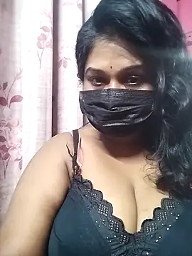 Snapshot of chaitara-reddy chatting on 28, 9, 2025 chaitara-reddy online show from 28, 9, 2025