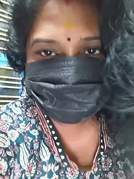 Snapshot of chaitara-reddy chatting on 8, 6, 2026 chaitara-reddy online show from 8, 6, 2026
