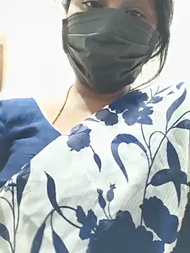 Snapshot of chaitara-reddy chatting on 15, 6, 2026 chaitara-reddy online show from 15, 6, 2026