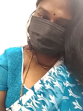 Snapshot of chaitara-reddy chatting on 19, 6, 2026 chaitara-reddy online show from 19, 6, 2026
