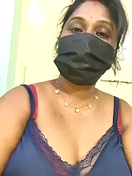 Snapshot of chaitara-reddy chatting on 29, 4, 2026 chaitara-reddy online show from 29, 4, 2026