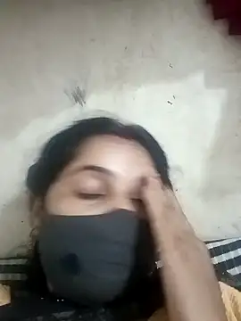 JULEE-740 online show from 18, 9, 2025