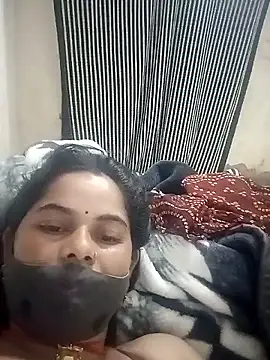 JULEE-740 online show from 25, 10, 2025