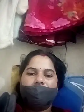 JULEE-740 online show from 2, 11, 2025