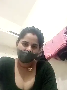 JULEE-740 online show from 30, 10, 2025