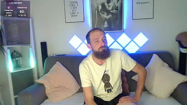 XBellaXundXUweX online show from 2, 11, 2025