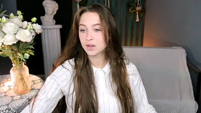 Snapshot of ArielSykes chatting on 5, 6, 2026 ArielSykes online show from 5, 6, 2026