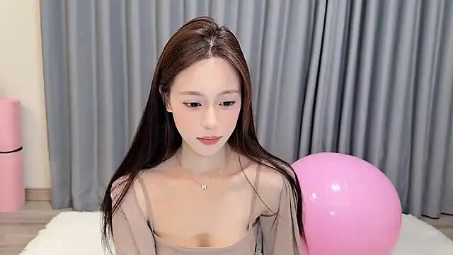 Snapshot of xxxjbgdrgn chatting on 19, 10, 2025 xxxjbgdrgn online show from 19, 10, 2025