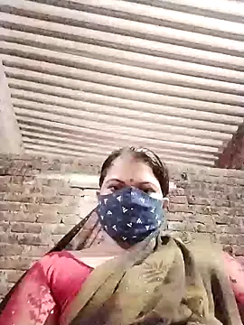 Rajnee33A online show from 4, 11, 2025