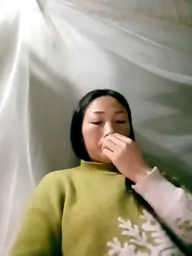 lucybaby00 online show from 9, 2, 2026