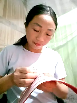 lucybaby00 online show from 23, 11, 2025