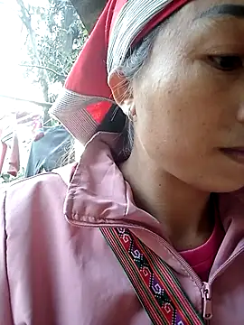 lucybaby00 online show from 26, 11, 2025