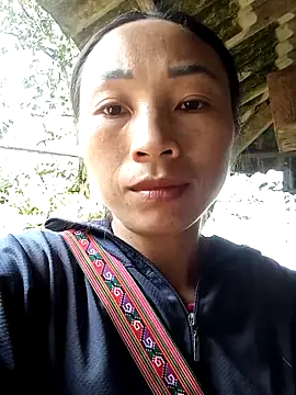 lucybaby00 online show from 13, 10, 2025