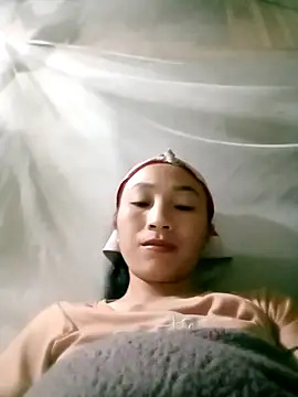 lucybaby00 online show from 25, 10, 2025